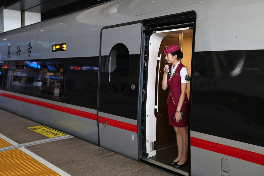 China's new-generation bullet train starts operating