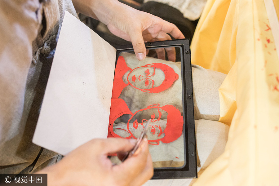 Paper-cutting art: Special way to show love