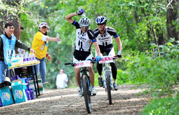 Jilin holds international mountain bike marathon