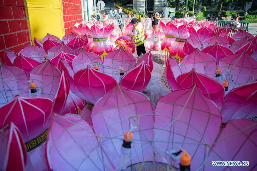 Macao decorated to greet upcoming Mid-Autumn Festival