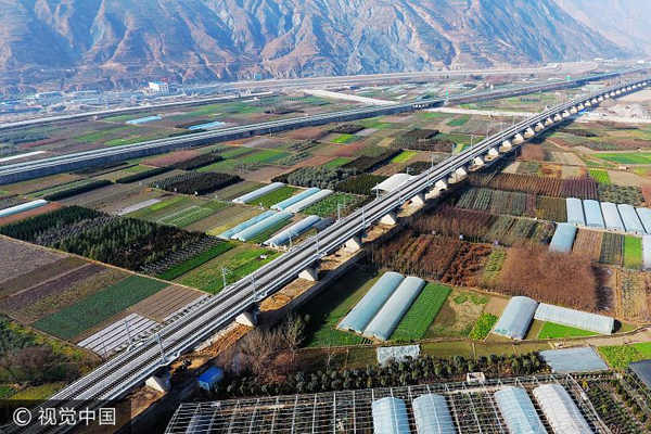 New rail line connects northwest, southwest China