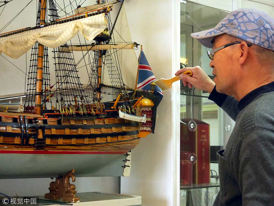 Chinese retiree becomes model ship master