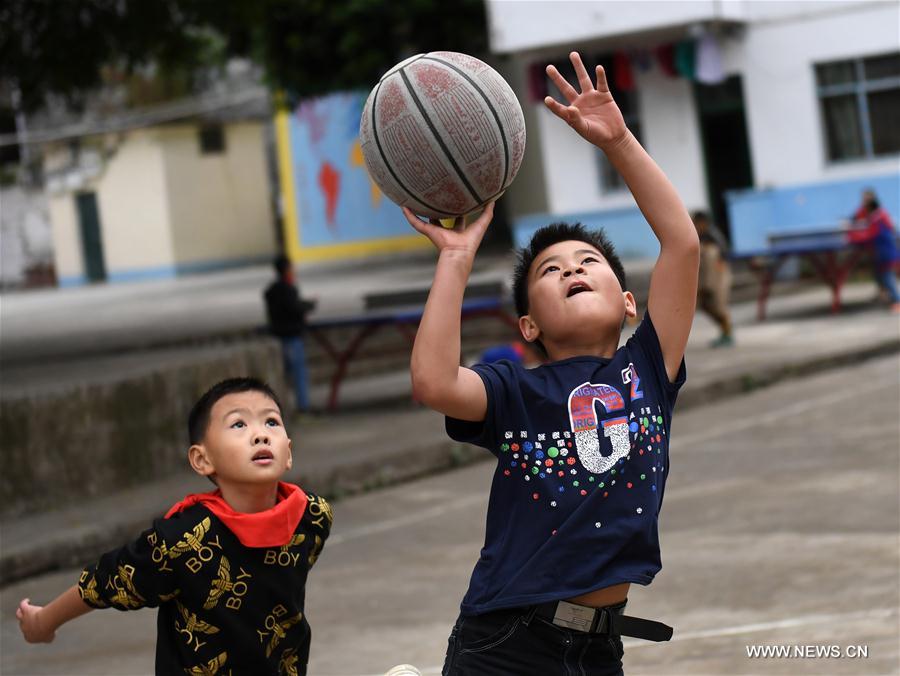 More high-quality educational resources accessible in S China