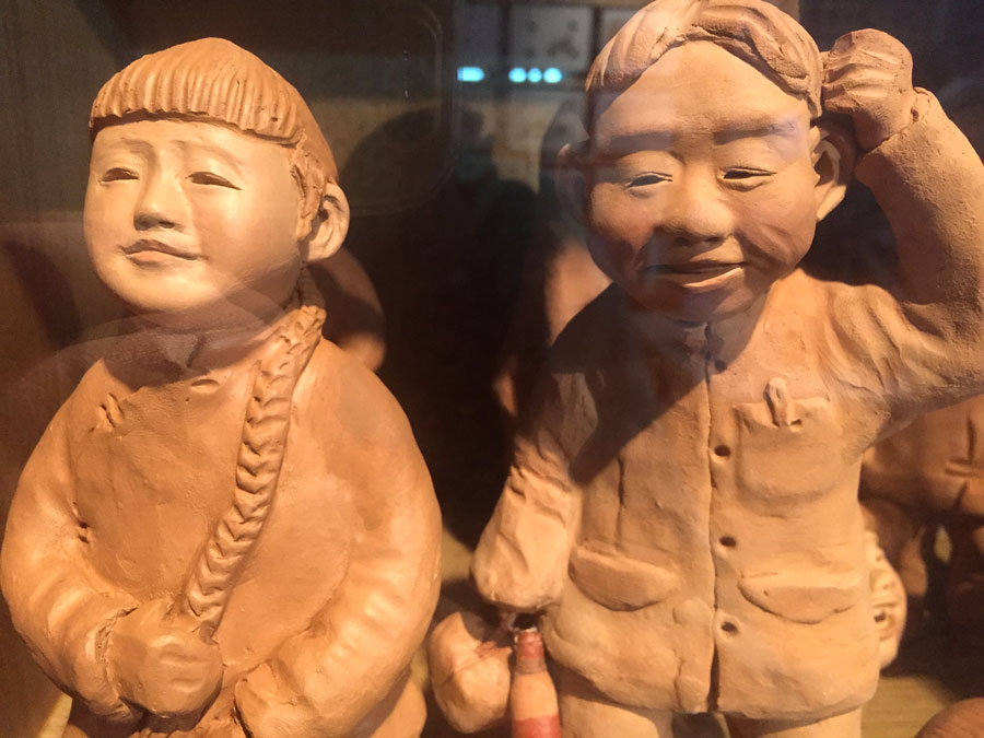 Artist in Gansu creates vivid clay figurines