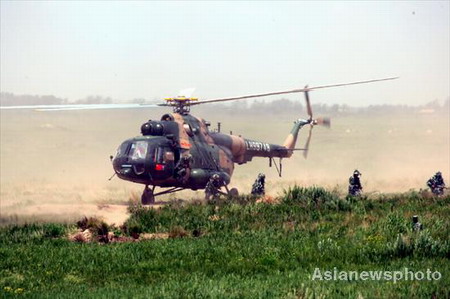 Joint training before the start of Peace Mission 2009 military drill