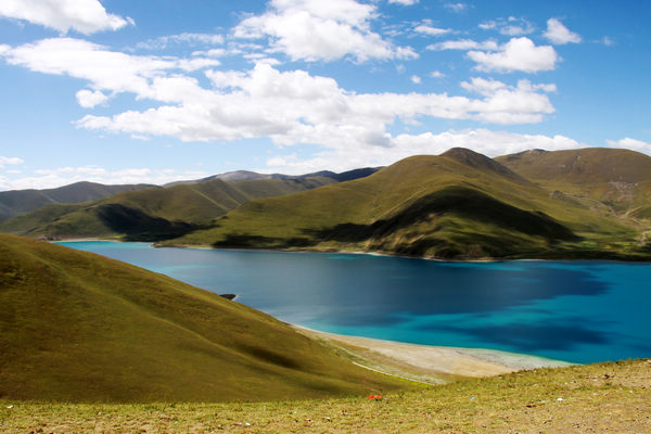 Yamdrok Tso, Tibet's holy lake