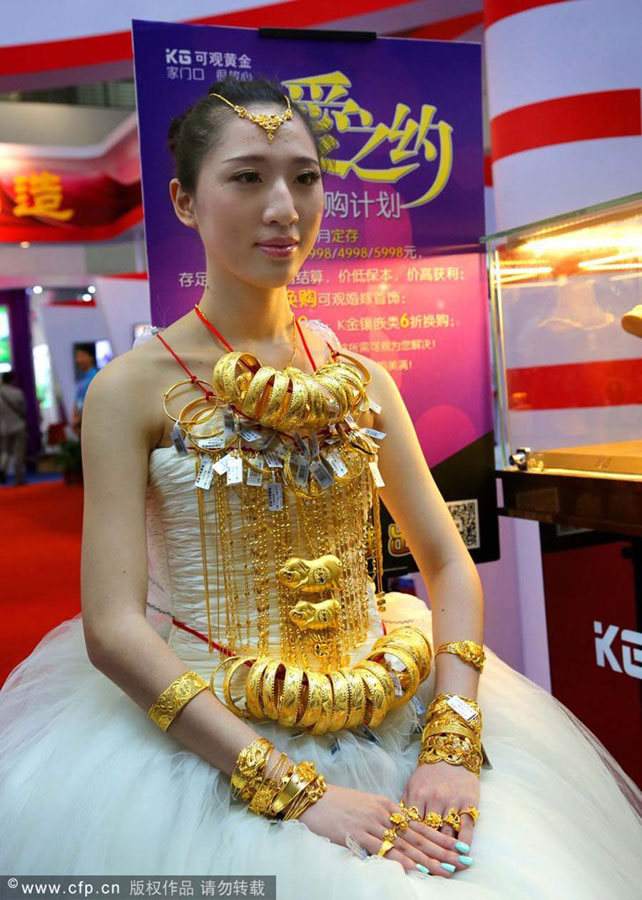 China's glittering affair with gold