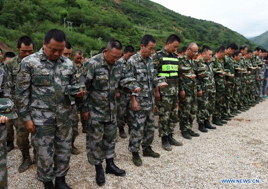 SW China mourns quake victims