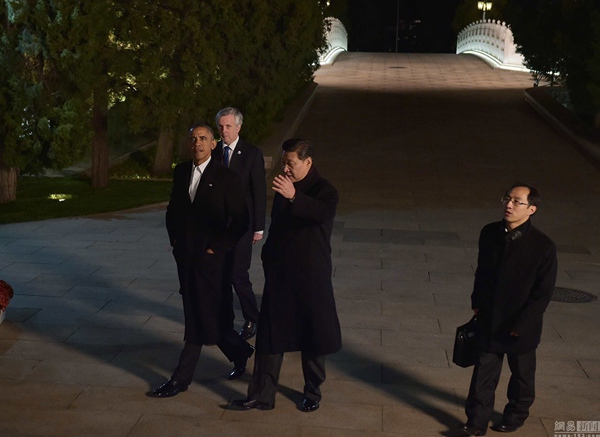 Relaxed stroll sets mood for Xi, Obama