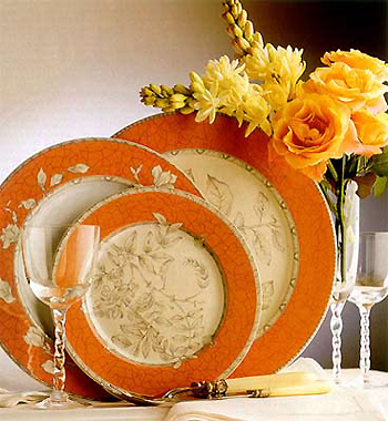 Chic dishware