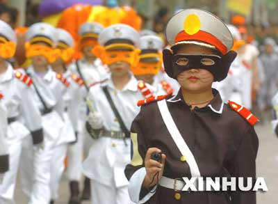 Cartoon carnival opens in Hangzhou