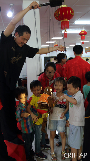 China's Fujian Puppetry in Cambodia