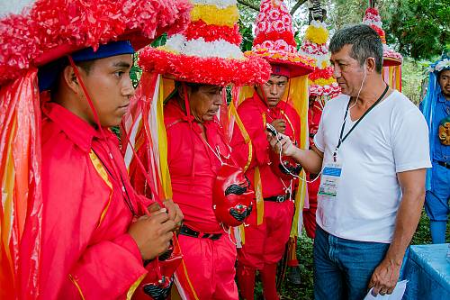 A new UNESCO brochure on living heritage and emergencies