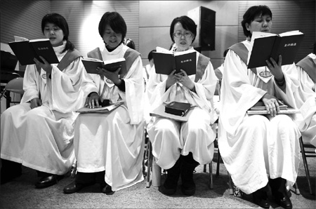 House churches thrive in Beijing