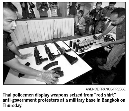 Thai govt declares violence waning