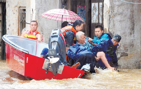 Typhoon Fanapi kills 23