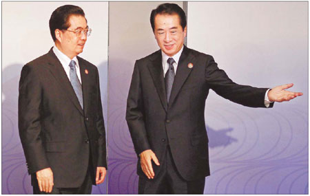 Hu, Kan agree to seek better ties