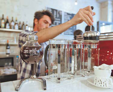 Fine coffee no longer a stranger on streets of Paris