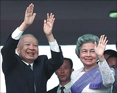 Cambodia mourns its former ruler