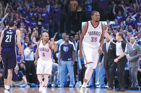 Durant, Thunder edge Grizzlies in Game 1
