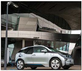 Bmw drives digitized, electrified future