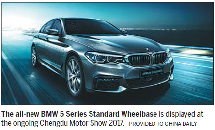 BMW sizzles and dazzles, as it unleashes brace of models in Chengdu