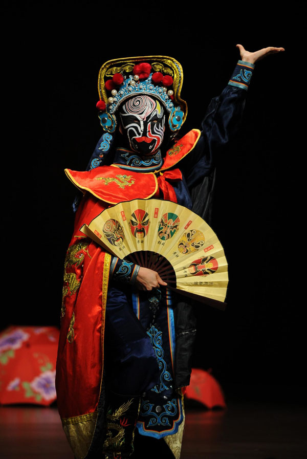 Chinese opera visits Istanbul