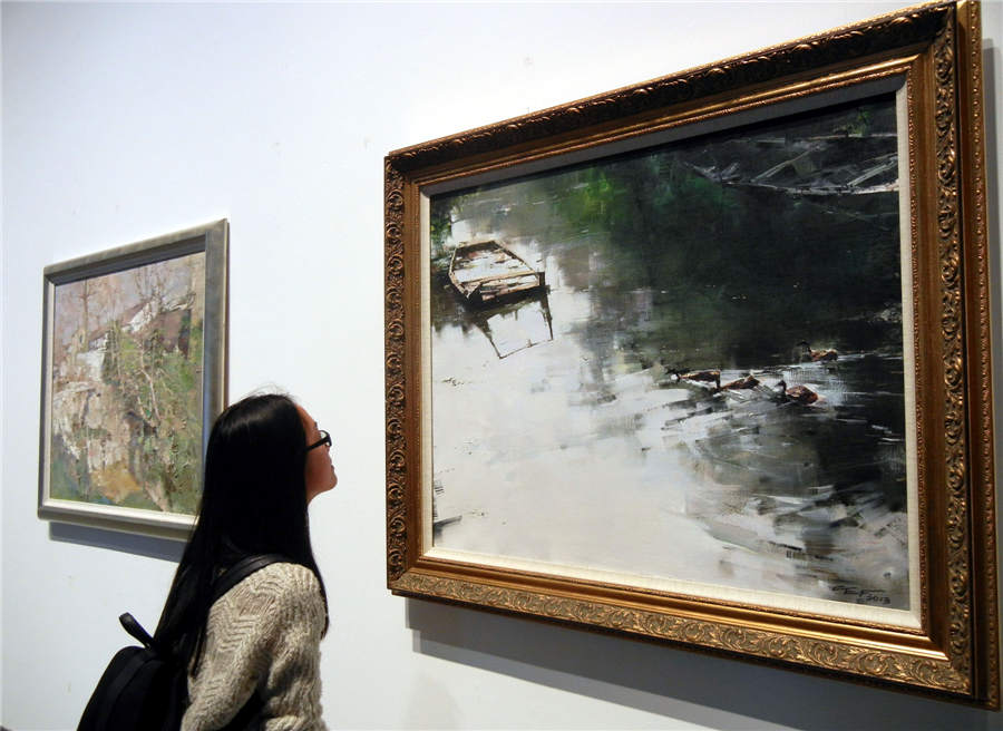 Oil paintings depict picturesque Jiangnan