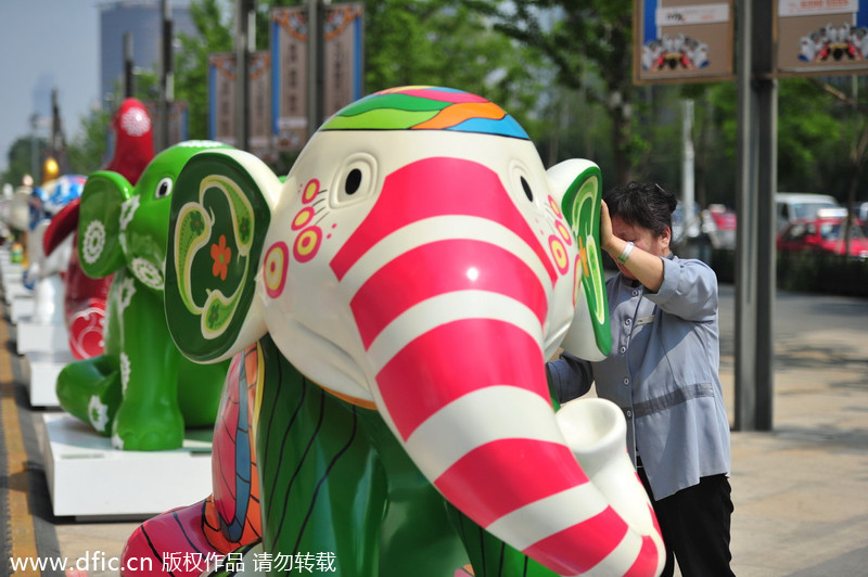 Elephant statues line Shenyang street