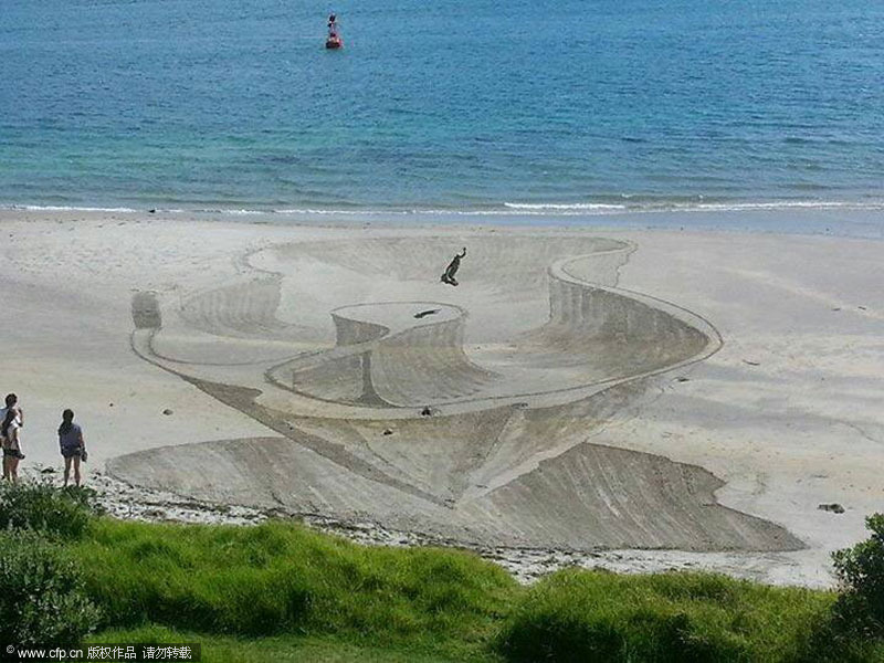 Awesome 3D beach art in New Zealand