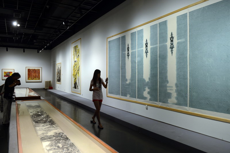 Zhejiang Art Museum displays best of its collection