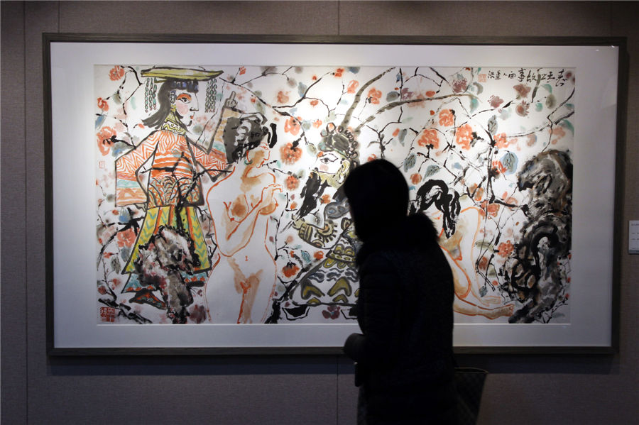 Celebrities exhibit their art in Suzhou