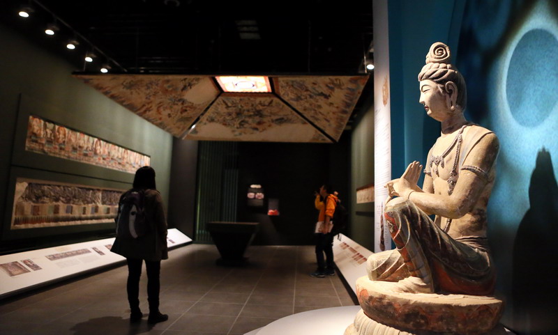 Dunhuang culture on display in Hong Kong