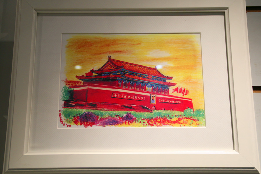 500-colored pencil drawings show held in Beijing