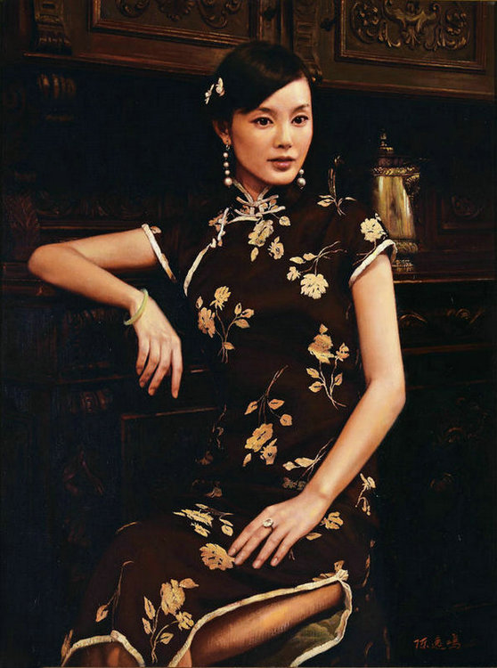 <EM>Qipao</EM> beauty in Chinese oil paintings