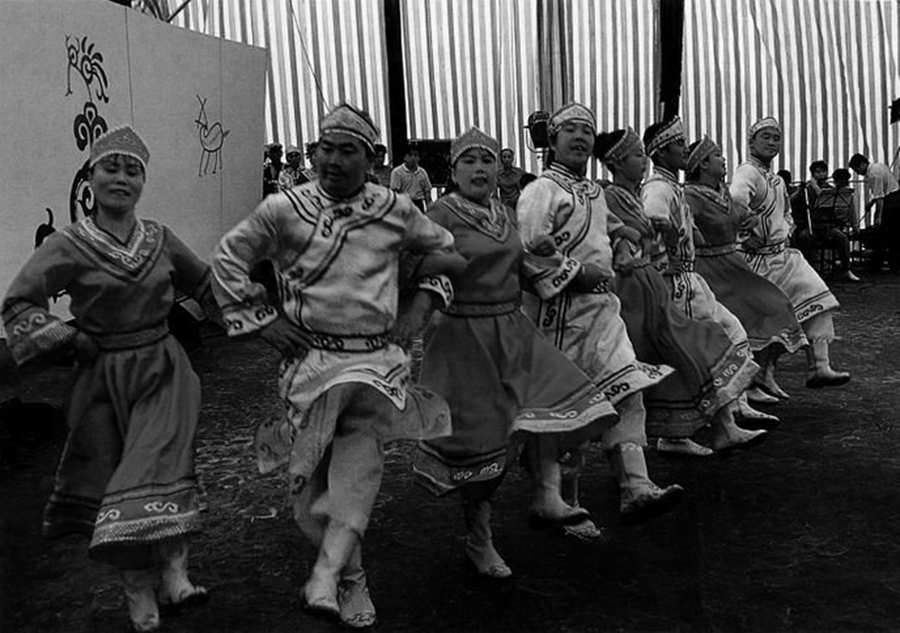 Historical photos of 56 ethnic groups in China (Part Ⅳ)