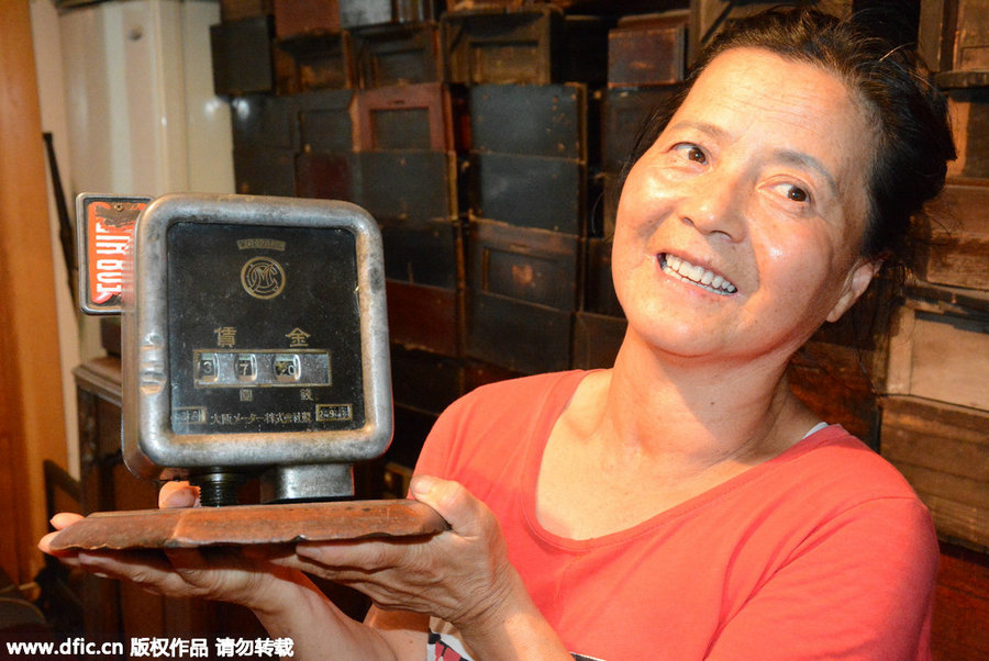 70-year-old woman builds timepiece museum at home