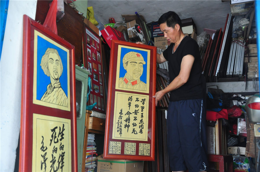 Self-taught man devoted to wood art