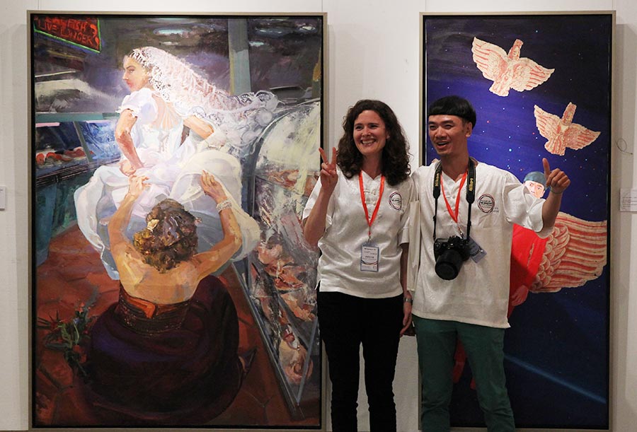 Over 200 paintings from around the globe at Beijing exhibition