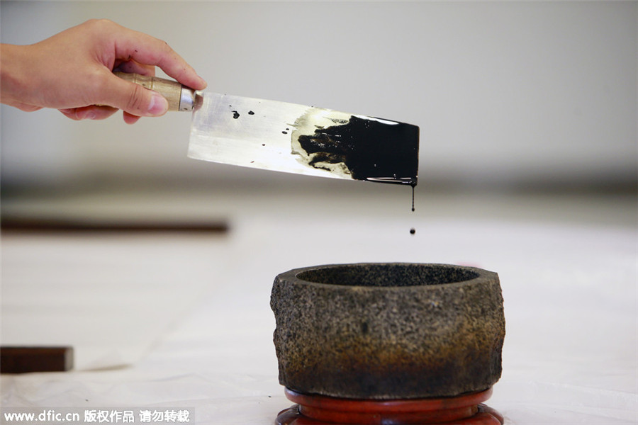 Calligraphy on a knife-edge