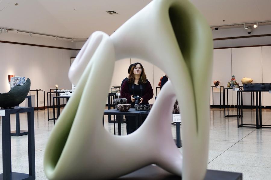 Contemporary Asian ceramic art shines in Hangzhou