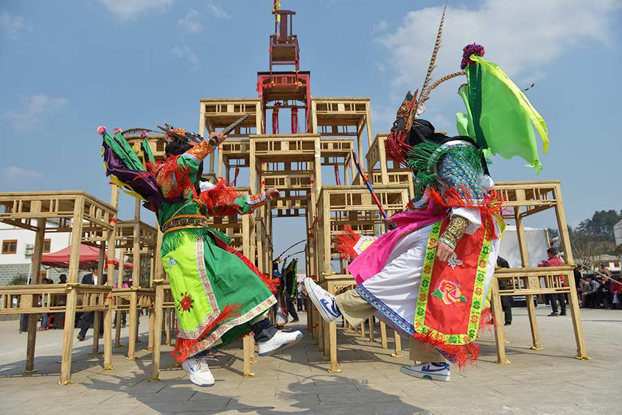 Dixi opera performance amazes visitors in Anshun