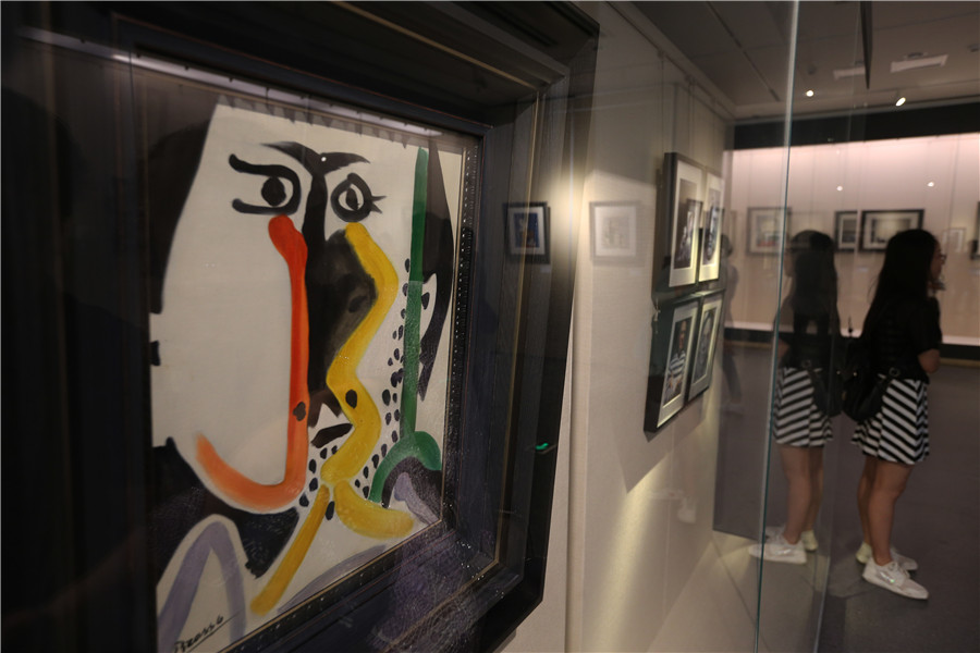 Picasso and Dali exhibition unveiled in Jiangsu