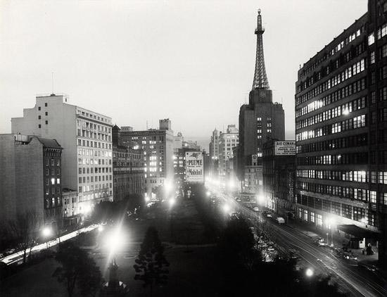 Legendary Australian photographer's works sell for more than $1 million