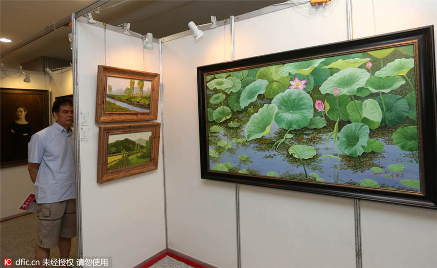 Contemporary DPRK paintings come to Nantong