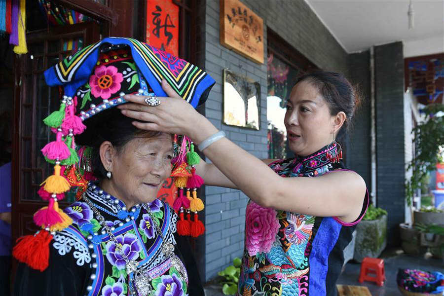 Embroidery in Yi ethnic style