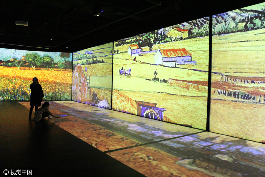 Van Gogh's art comes alive in Wuhan exhibition