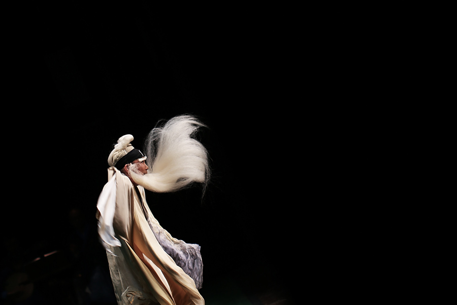 Experimental Peking opera 'Faust'performed in Italy