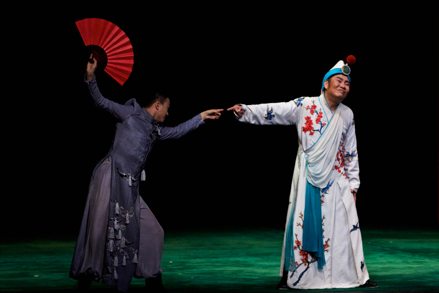 Experimental Peking opera 'Faust'performed in Italy