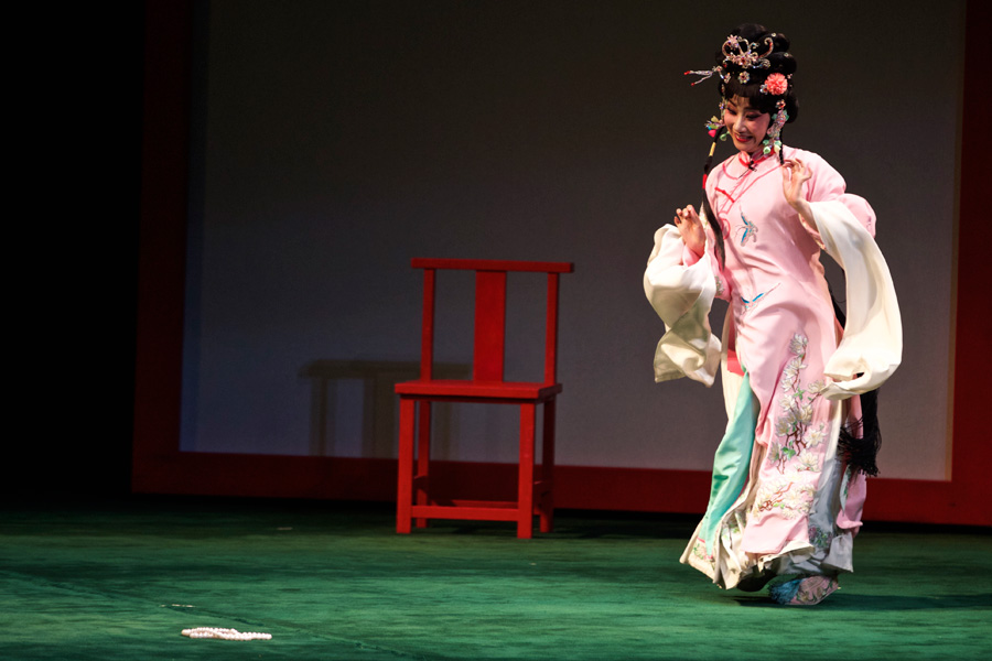 Experimental Peking opera 'Faust'performed in Italy